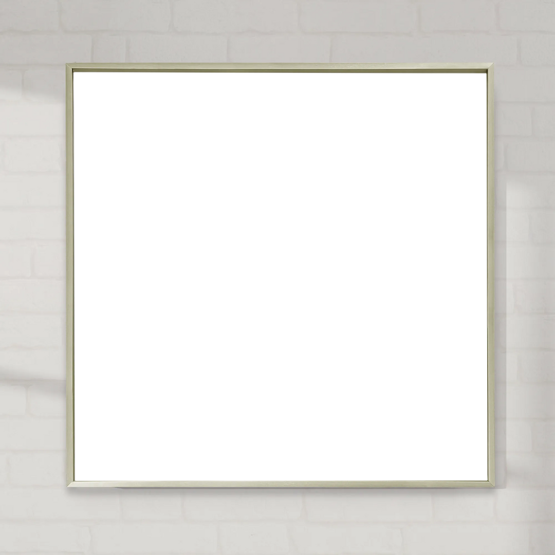 16 x 16" (40.6 x 40.6 cm) <150ppi