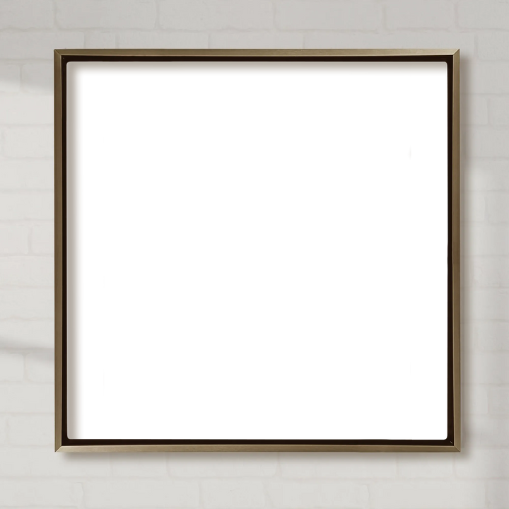 16 x 16" (40.6 x 40.6 cm) <150ppi